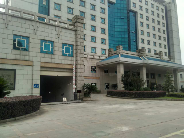 湖南省邮政总公司车牌识别